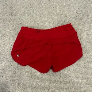 Lulu lemon speed up shorts in size 6